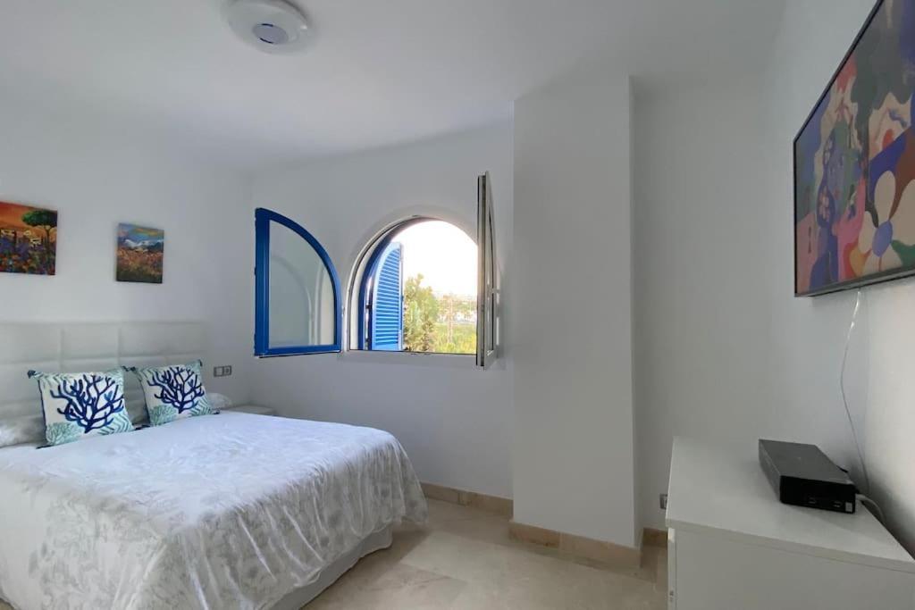 Primera Linea 3 Habitaciones Manilva San Luis de Sabinillas Exterior photo